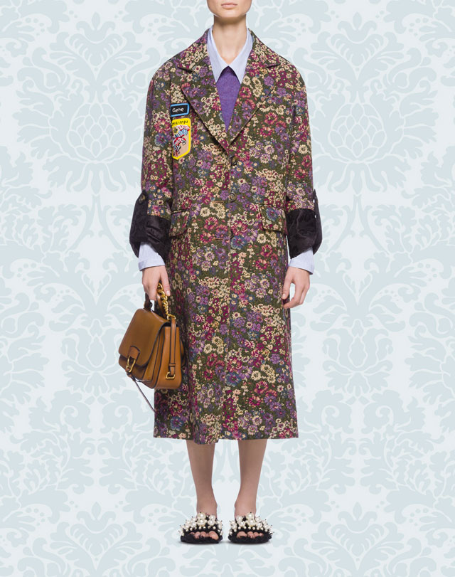 miumiu-gets-e-store