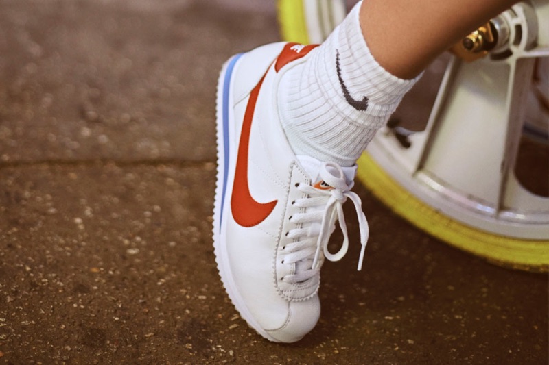 Белла Хадид стала новым лицом Nike Cortez (фото 2)