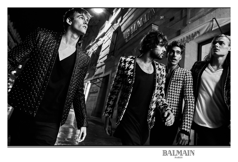 Лара Стоун и Наташа Поли в новой рекламе Balmain (фото 3)