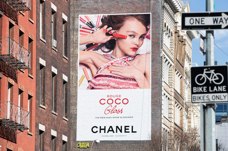murals-take-on-new-meaning-in-fashion