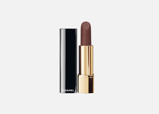 8-best-dark-lipsticks-for-autumn