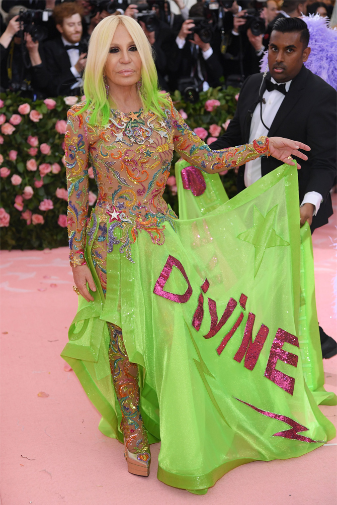 Met Gala — 2019: Все звезды на розовой дорожке (фото 17)