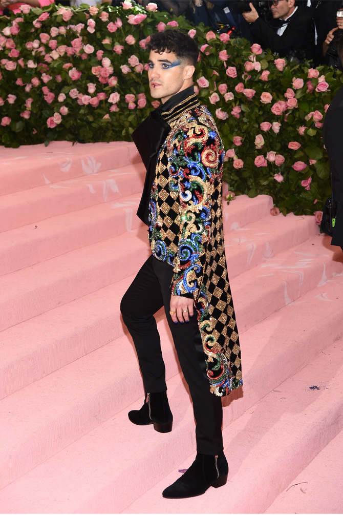 Met Gala — 2019: Все звезды на розовой дорожке (фото 47)
