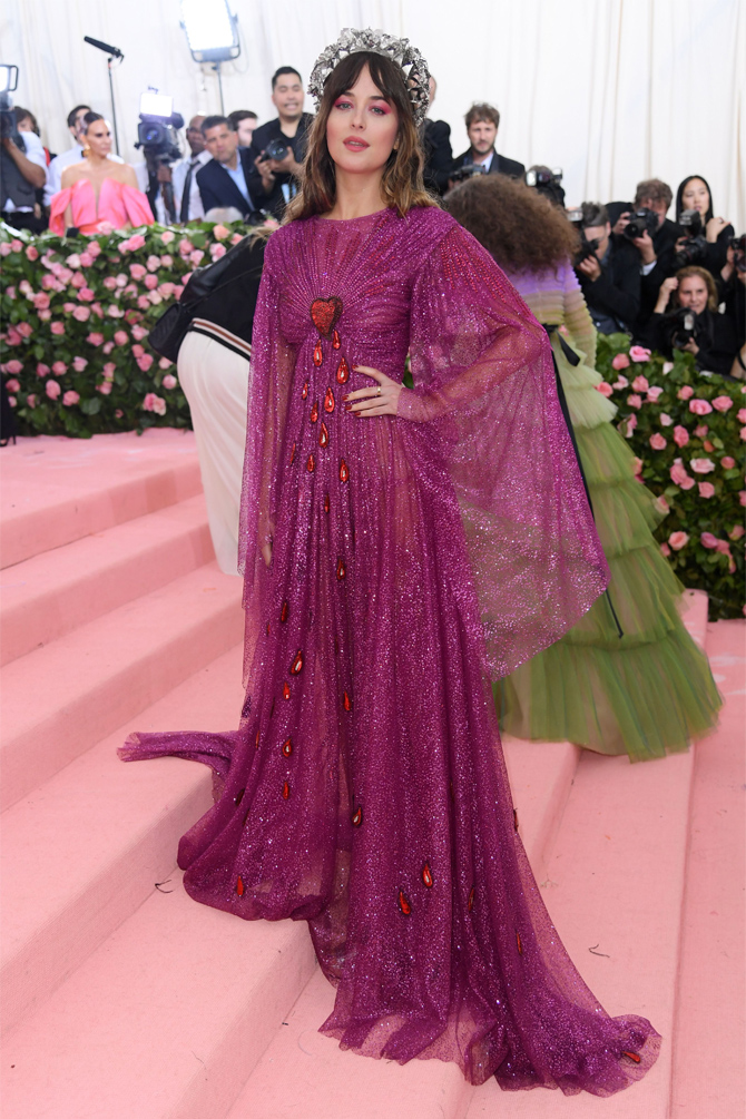 Met Gala — 2019: Все звезды на розовой дорожке (фото 6)