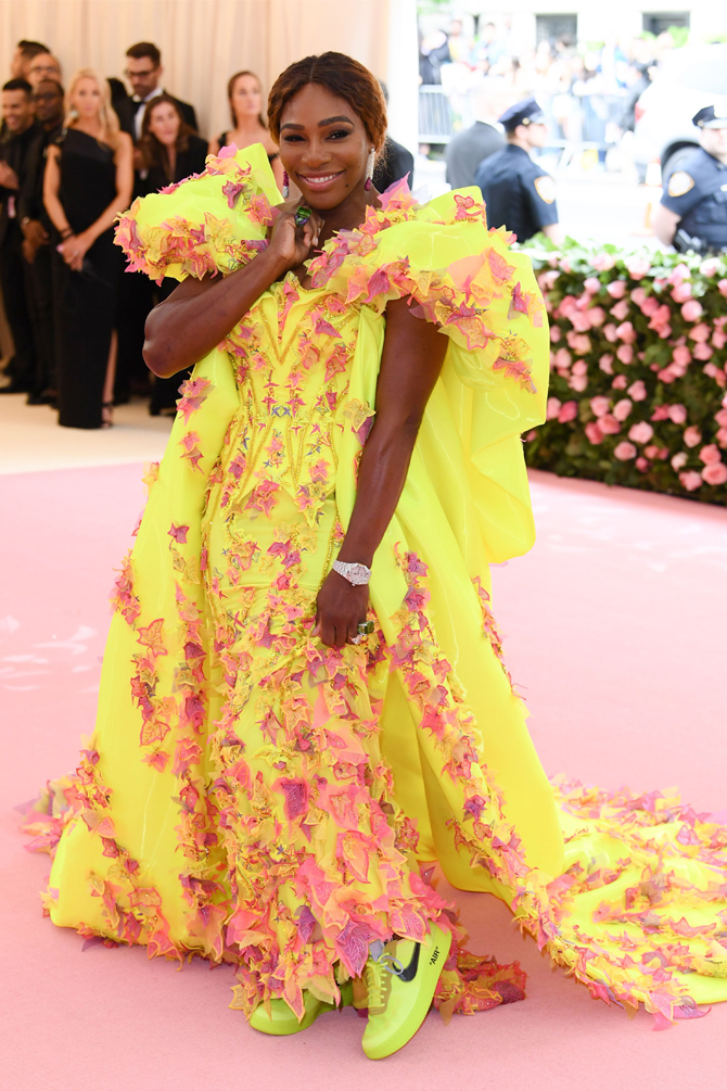 Met Gala — 2019: Все звезды на розовой дорожке (фото 43)