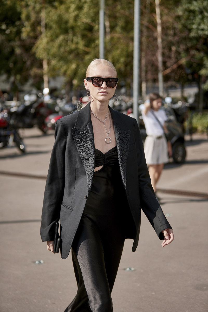 Неделя haute couture: Герои стритстайла показывают, как одеться в прохладную погоду (фото 9)