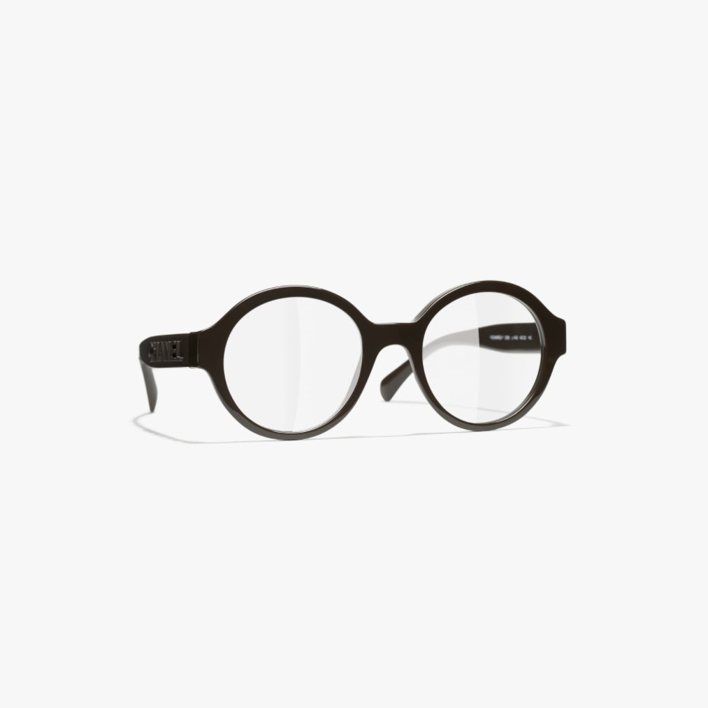Мы влюбились в очки Chanel с нитью жемчуга (фото 7)