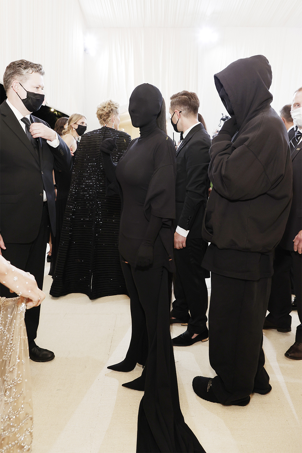 Красная дорожка Met Gala — 2021 предлагает свергнуть патриархат. Мы — за! (фото 6)
