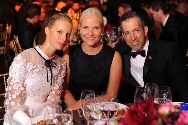 amfAR