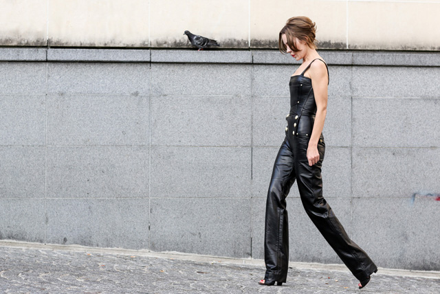 Неделя моды в Париже: street style. Часть 7 (фото 26)
