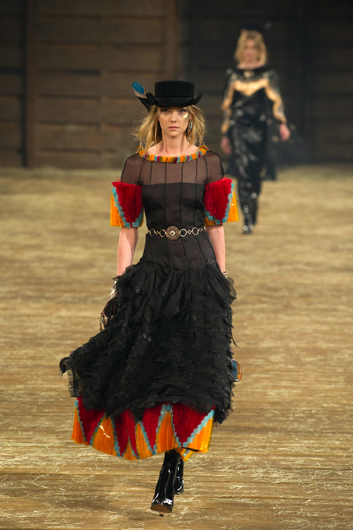Chanel Métiers d’Art