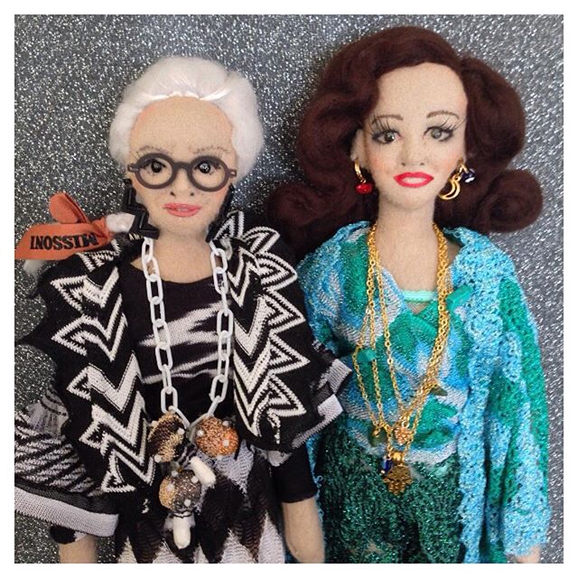 Reposting the genius that is @amanda.fatherazi and the dolls of my main ladies that I'd commissioned her on #mothersday
