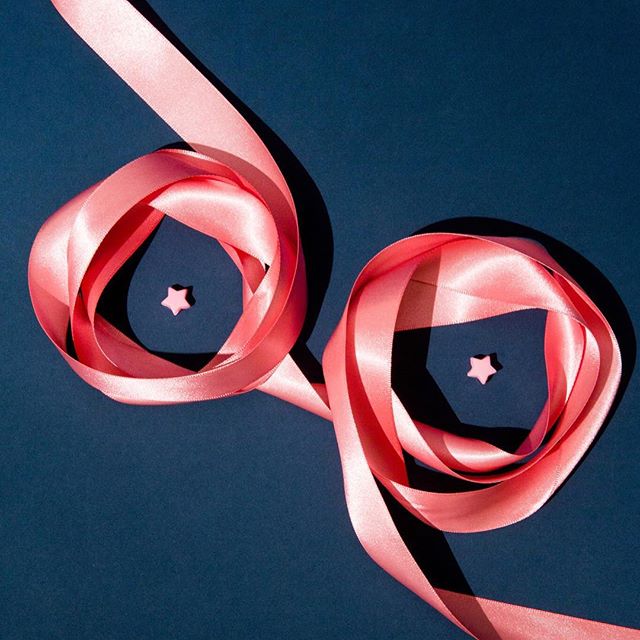 They don t tell you that it hurts when your hair falls out. Things get in your eyes when you don t have eyelashes.    An anonymous breast cancer survivor tells her story (link in bio)
