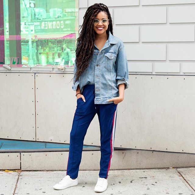 @errricaaaaaaa has declared wearing jean jackets as shirts her favorite fall activity thus far. #MROfficeApropos