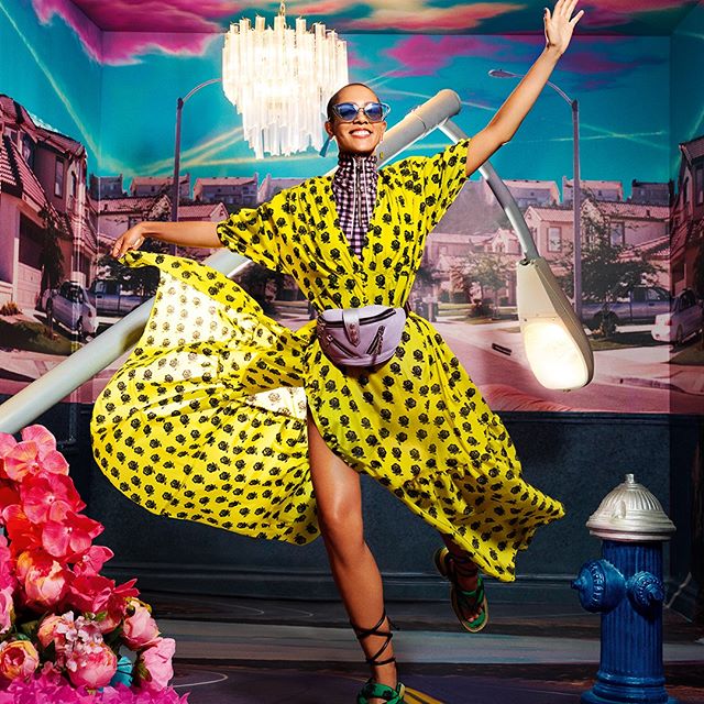 Who says the city can t be a garden? Bring the streets into full bloom with the KENZO Roses dress-- all the elegance and romanticism you need in the concrete wild.   by @david_lachapelle
#KENZOTOPIA
#KENZOSS19